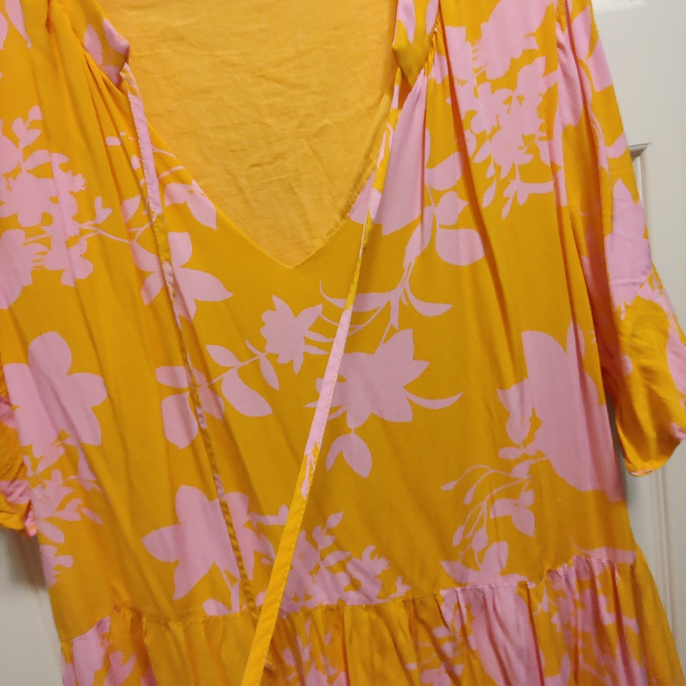 Floral Orange and Pink Dress - Picture 3 of 7